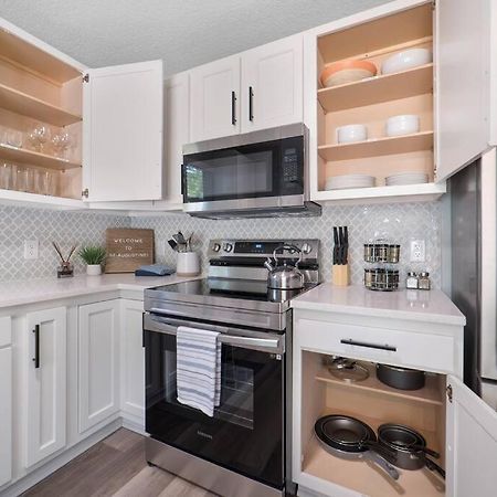New Modern Bungalow Close To Downtown! Fully Fenced Yard St. Augustine Exterior photo